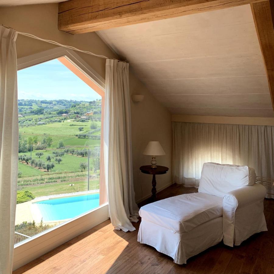 Nontiscordardime B&B Villa Agriturismo Чивитанова-Марке Экстерьер фото