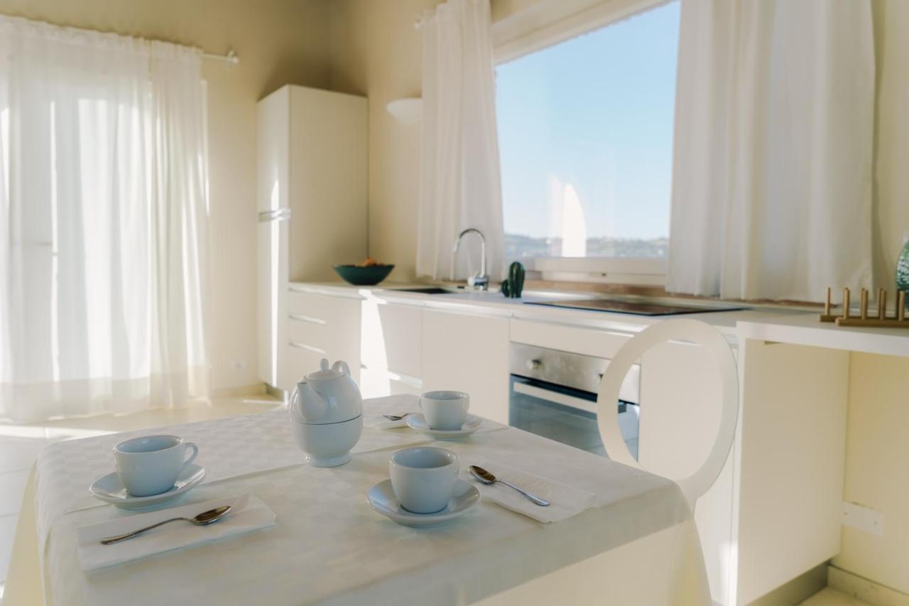 Nontiscordardime B&B Villa Agriturismo Чивитанова-Марке Экстерьер фото