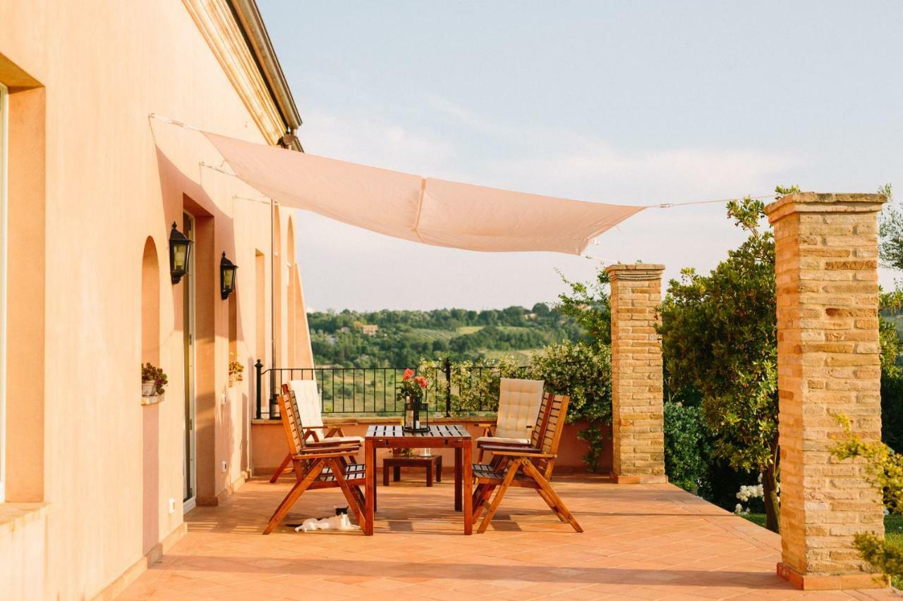 Nontiscordardime B&B Villa Agriturismo Чивитанова-Марке Экстерьер фото